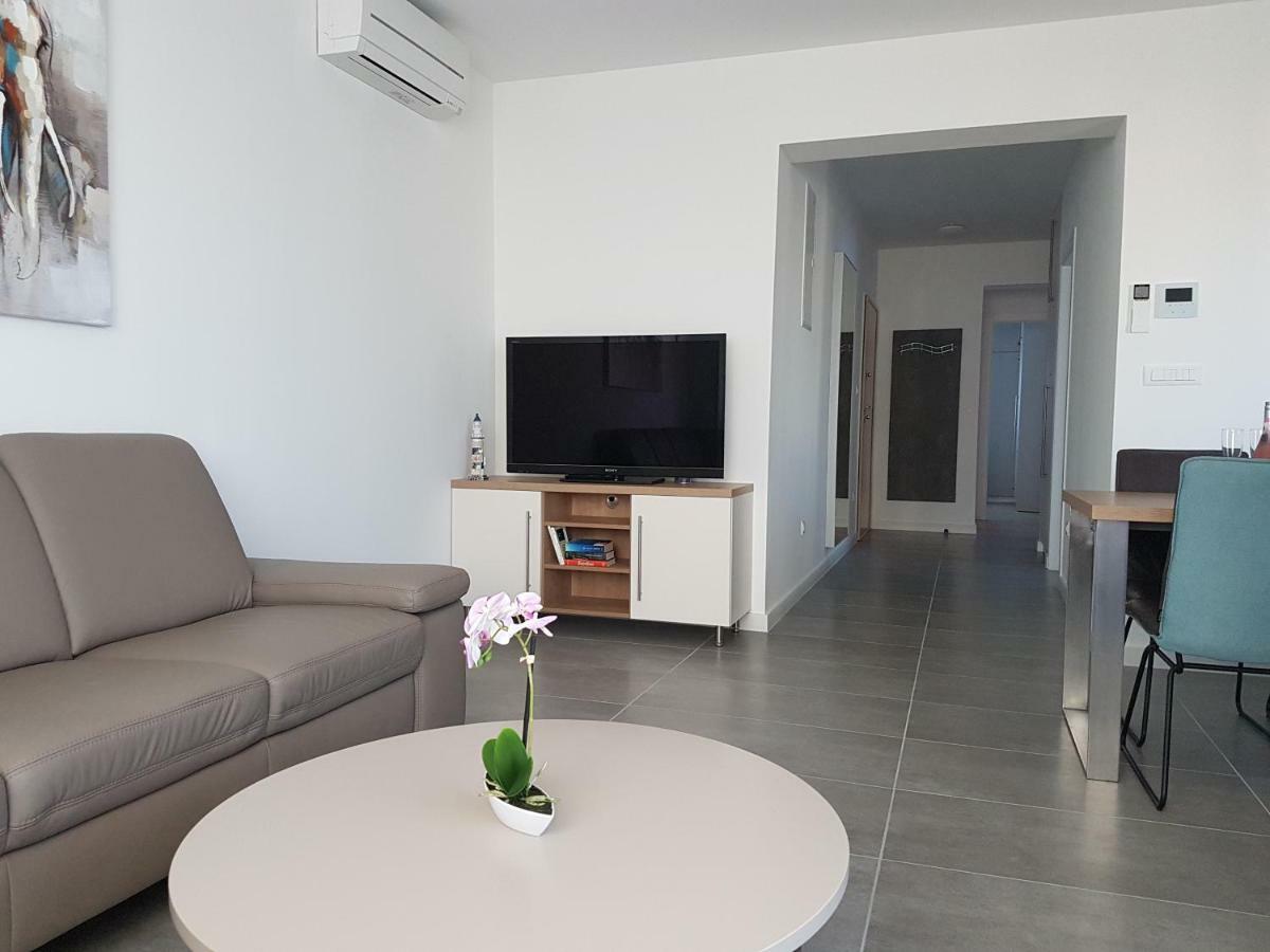 Apartment Aria Exclusive Petrcane Exteriör bild